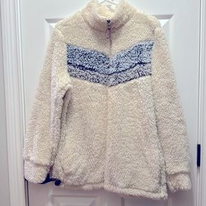 Teddy bear-like cream color 1/4 drop pullovet w/gray blue chevron NWOT sz L